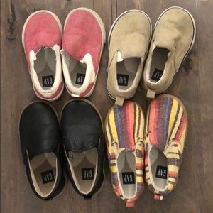 4 Pairs of Gap shoes
